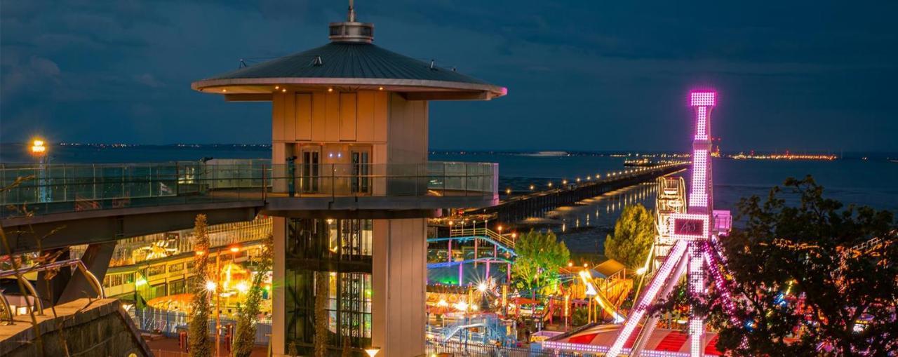 Seafront Suites - Close To Beach, Train Station & Southend Airport Southend-on-Sea Eksteriør bilde